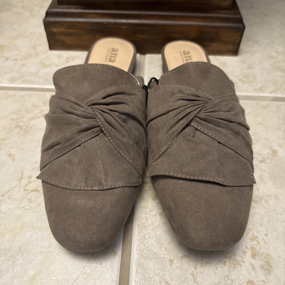 Womens A.N.A Shoes 11M CANNON LUXURIOUS FABRIC Flats SlipOn Gray NWT